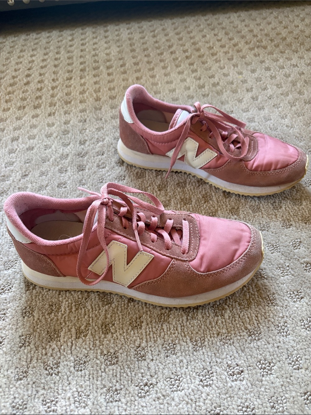 New Balance Women’s Pink Suede & Textile Retro Runners